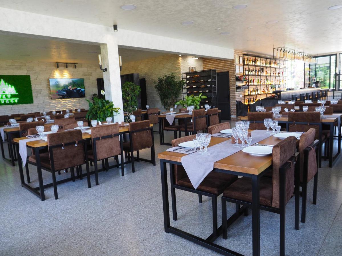 V&V Hotel Gyulagarak Bagian luar foto